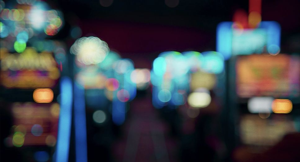 Bokeh in Too Old to Die Young (2019)