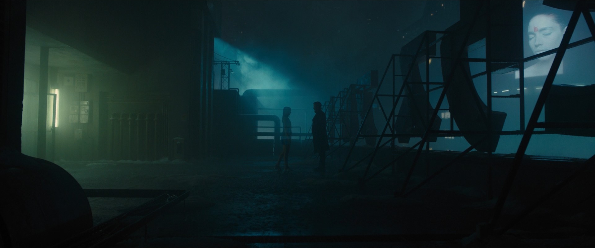 Neon Lighting in Blade Runner 2049 (2017)