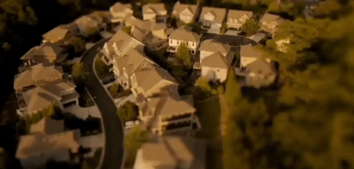 Tilt-Shift in Game Night