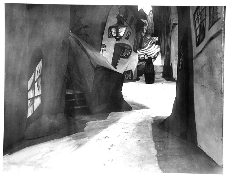 German Expressionism in The Cabinet of Dr. Caligari (1920) (expressionist still)