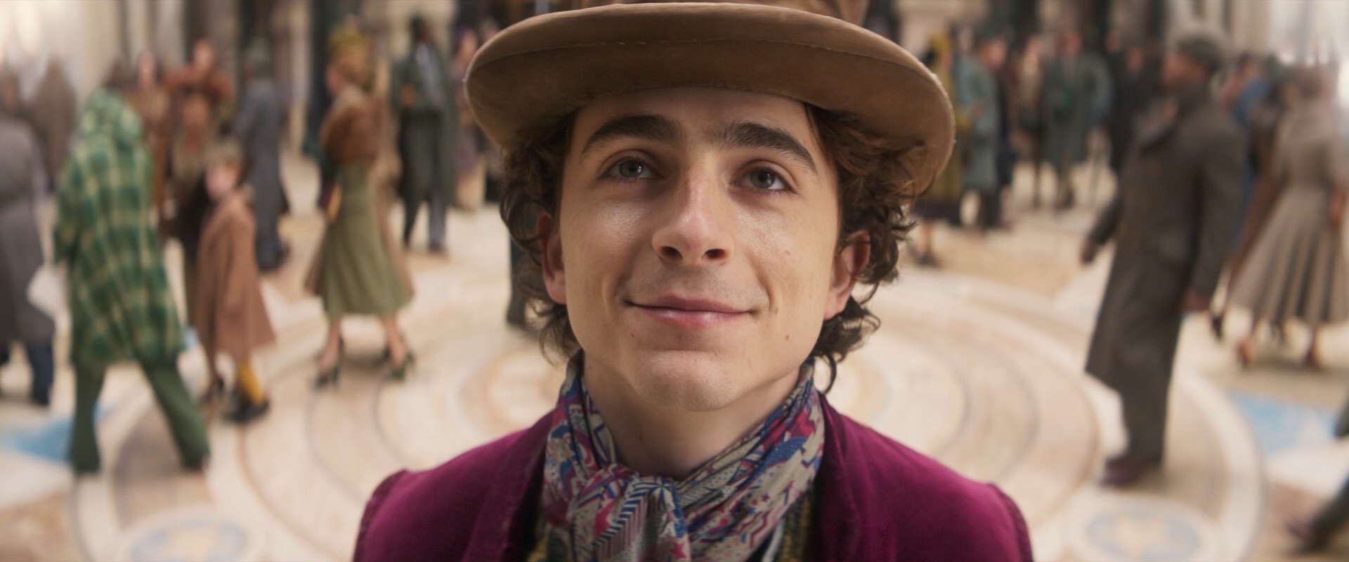 Wide-Angle Lens in Wonka (2023)
