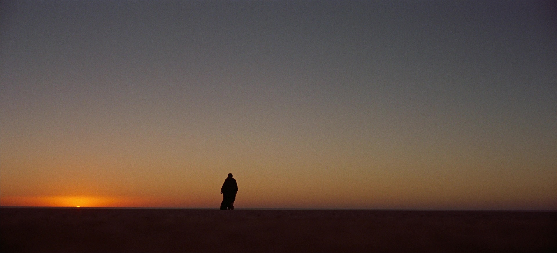 Extreme Long Shot in Lawrence of Arabia (1962)