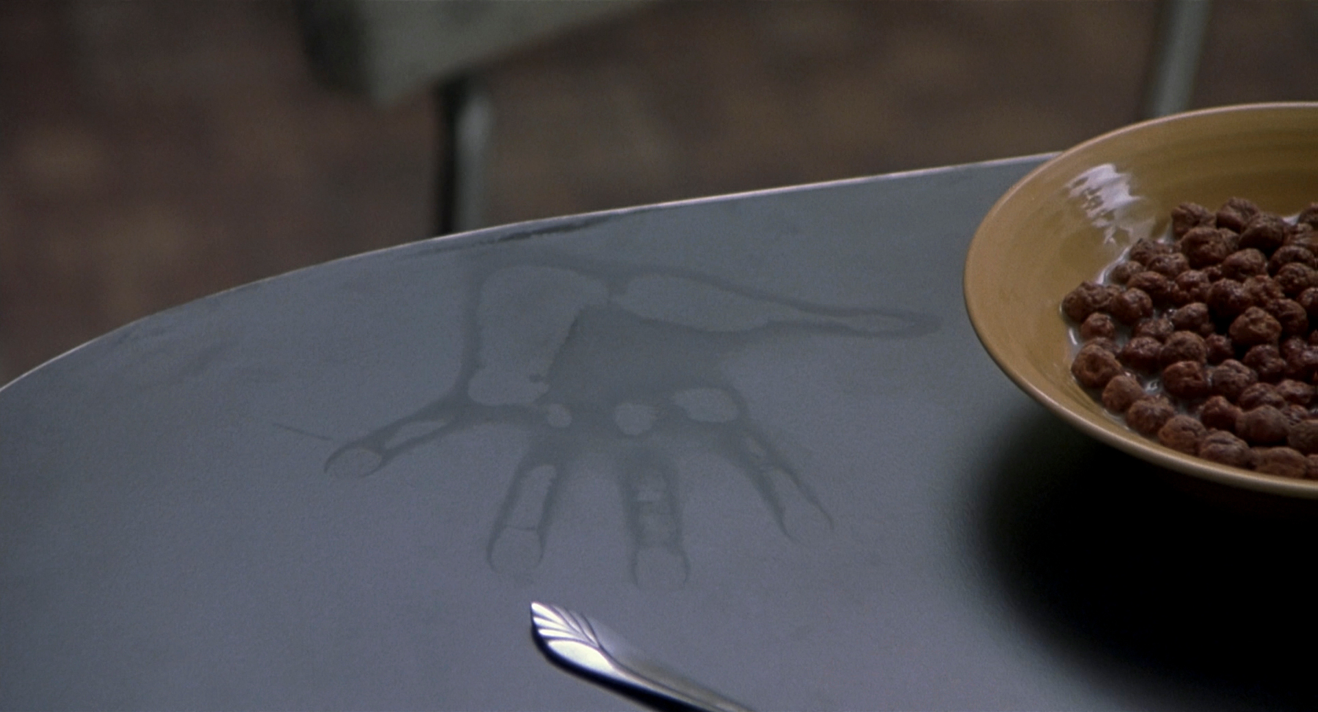 Plot Twist in The Sixth Sense (1999)