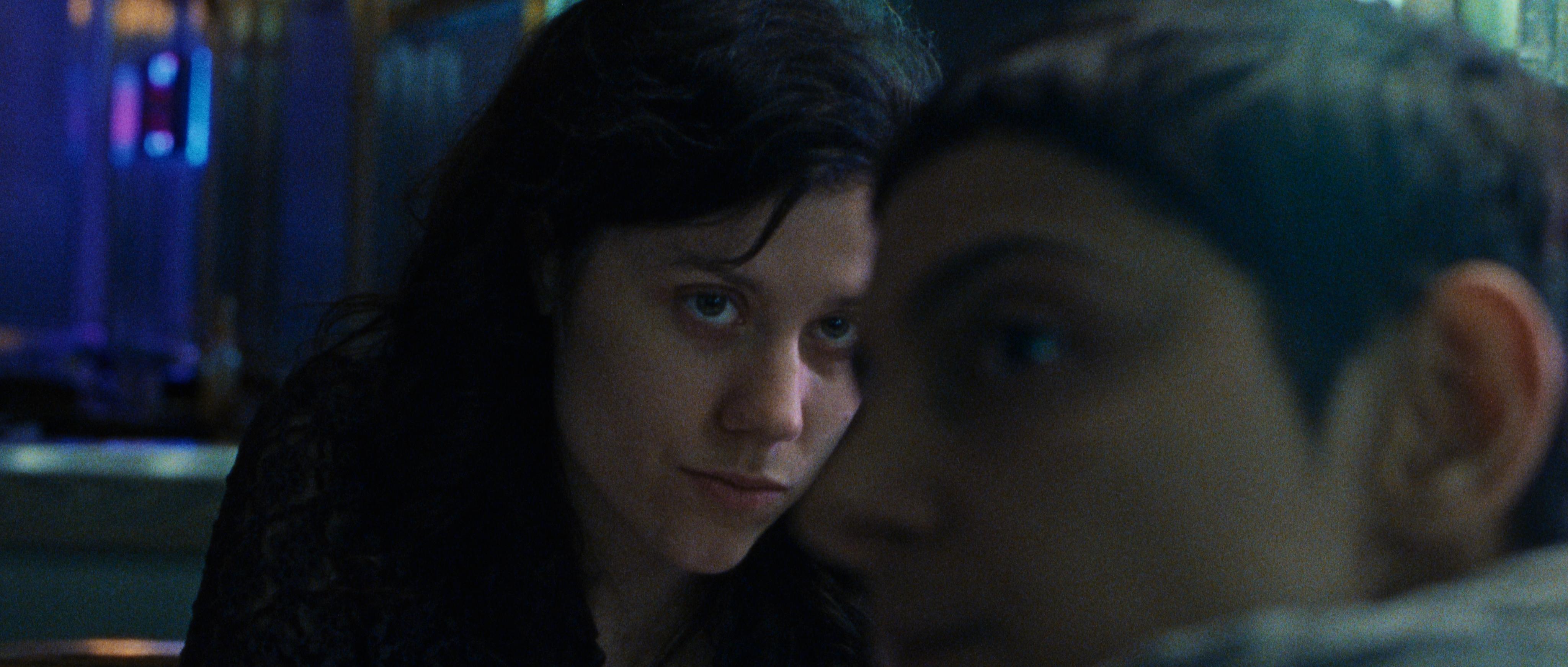 Film Grain in Gazer (2024) (grainy 16mm close-up)