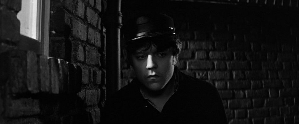 Hard Light in The Elephant Man (1980)
