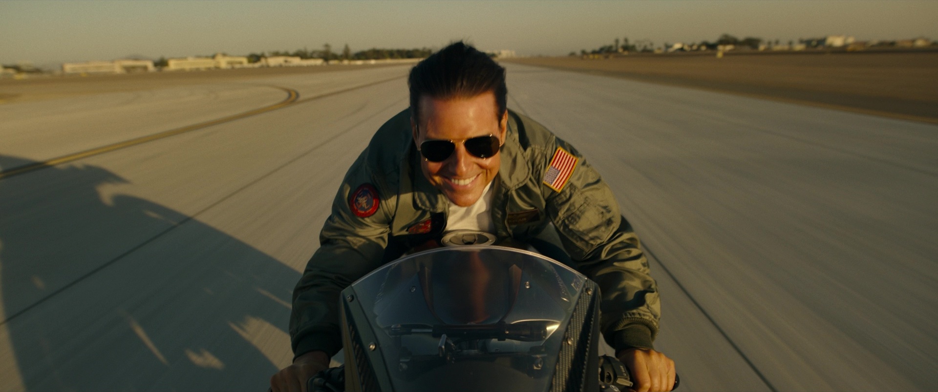 Medium Shot in Top Gun: Maverick (2022)