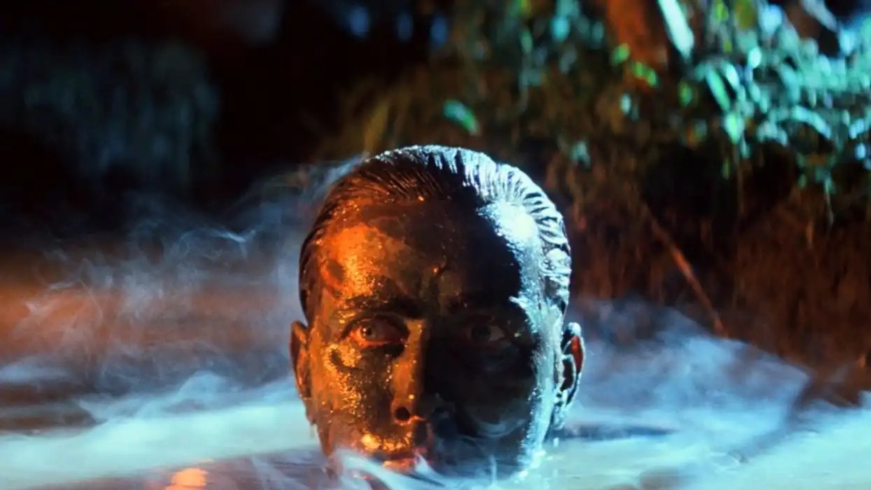 Juxtaposition in Film in Apocalypse Now (Juxtaposition)
