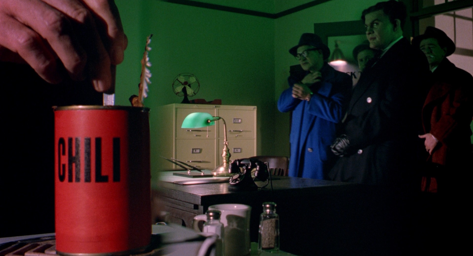 Split Diopter in Dick Tracy (1990)