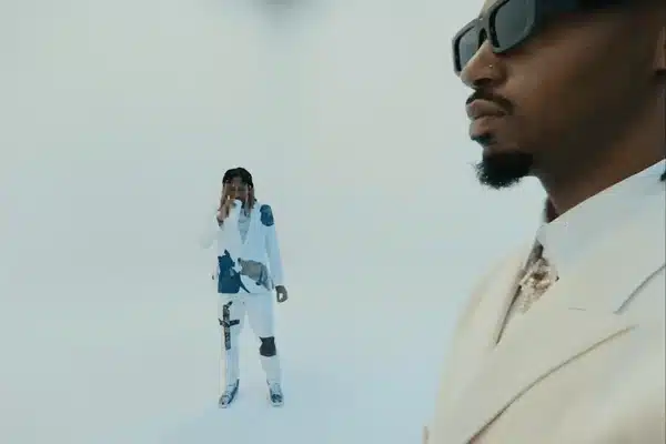 Jump Cut in Metro Boomin & Future - Superhero (Heroes & Villains)