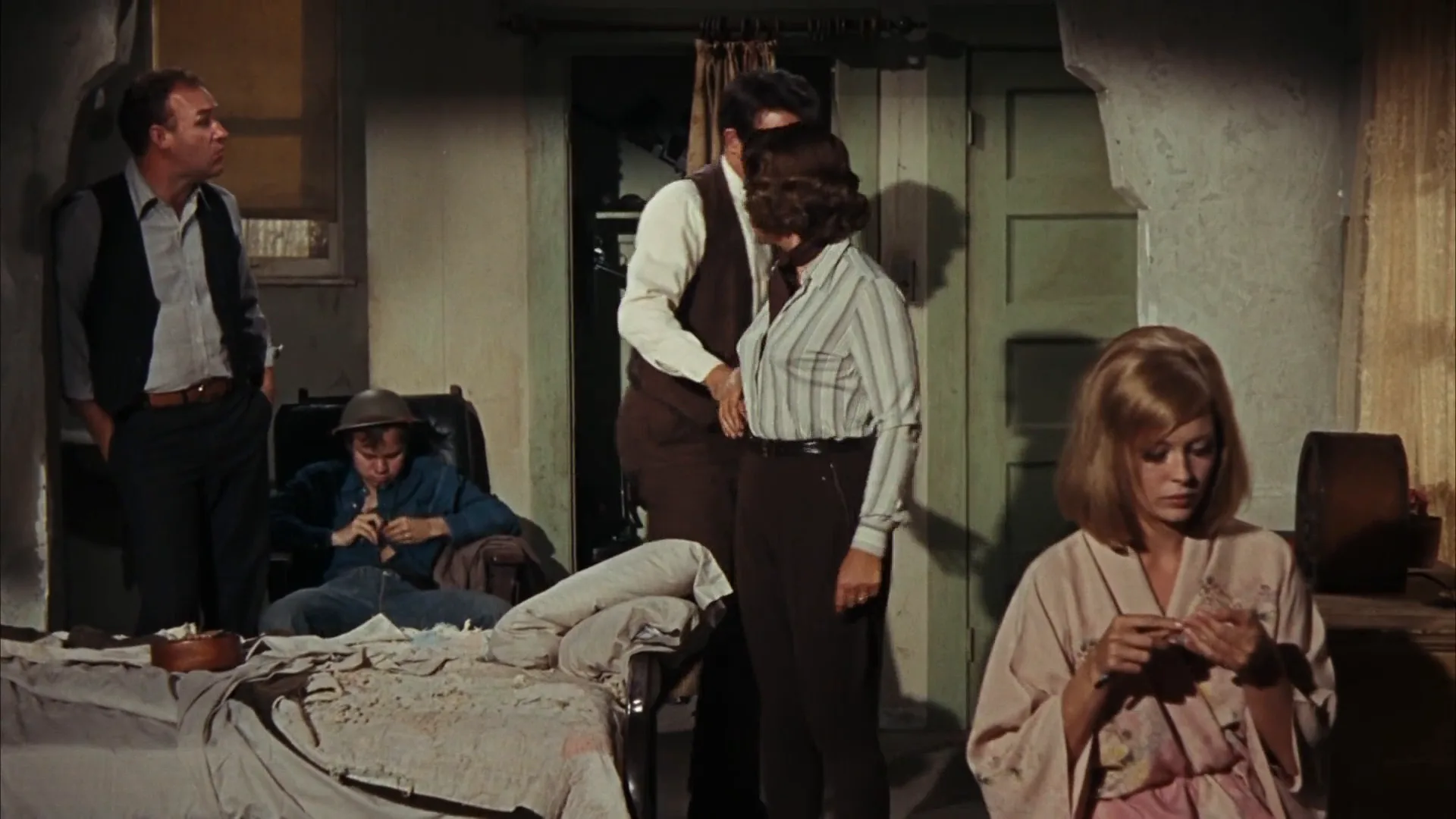 Mockumentary in Bonnie and Clyde (1967)