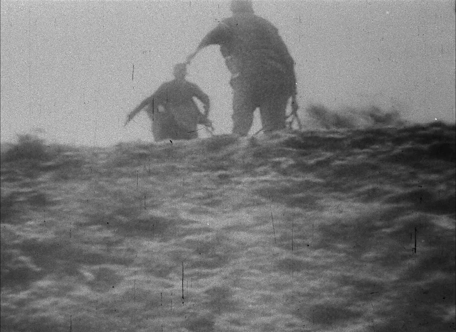 Art House Film in Come and See (1985)