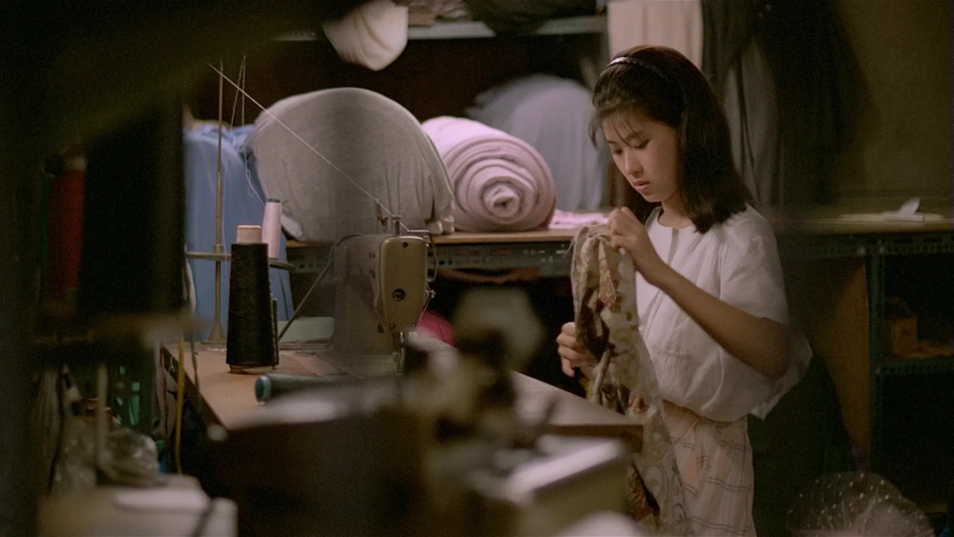 Top Lighting in Dust in the Wind (1986)