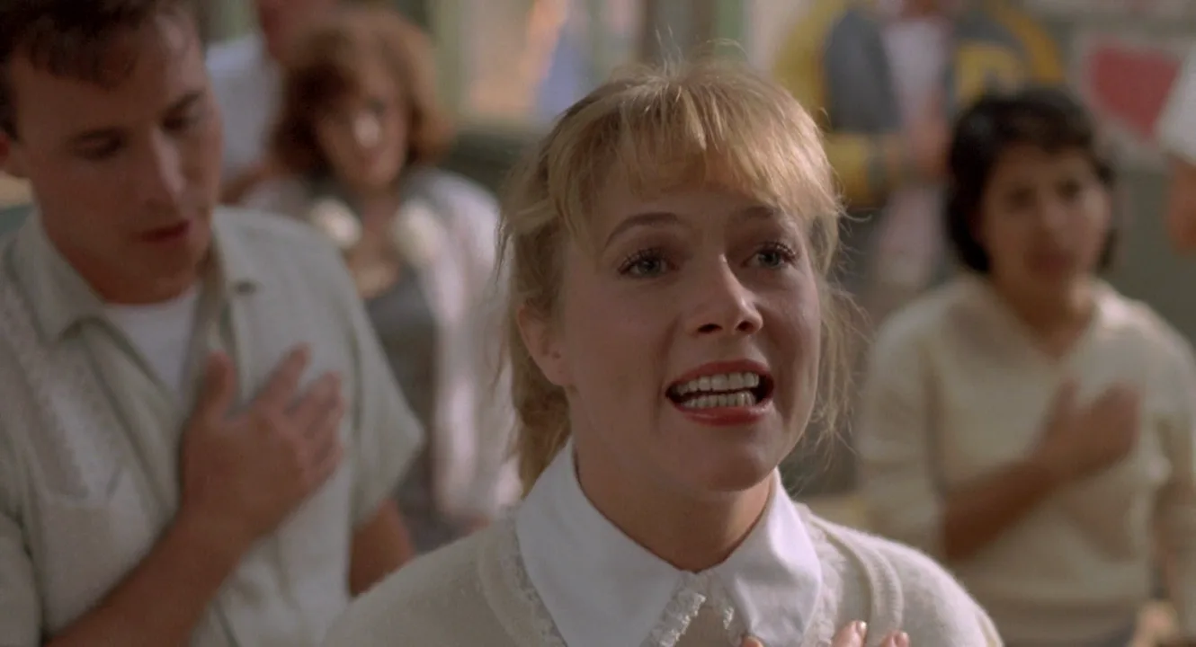 L-Cut in Peggy Sue Got Married (1986)
