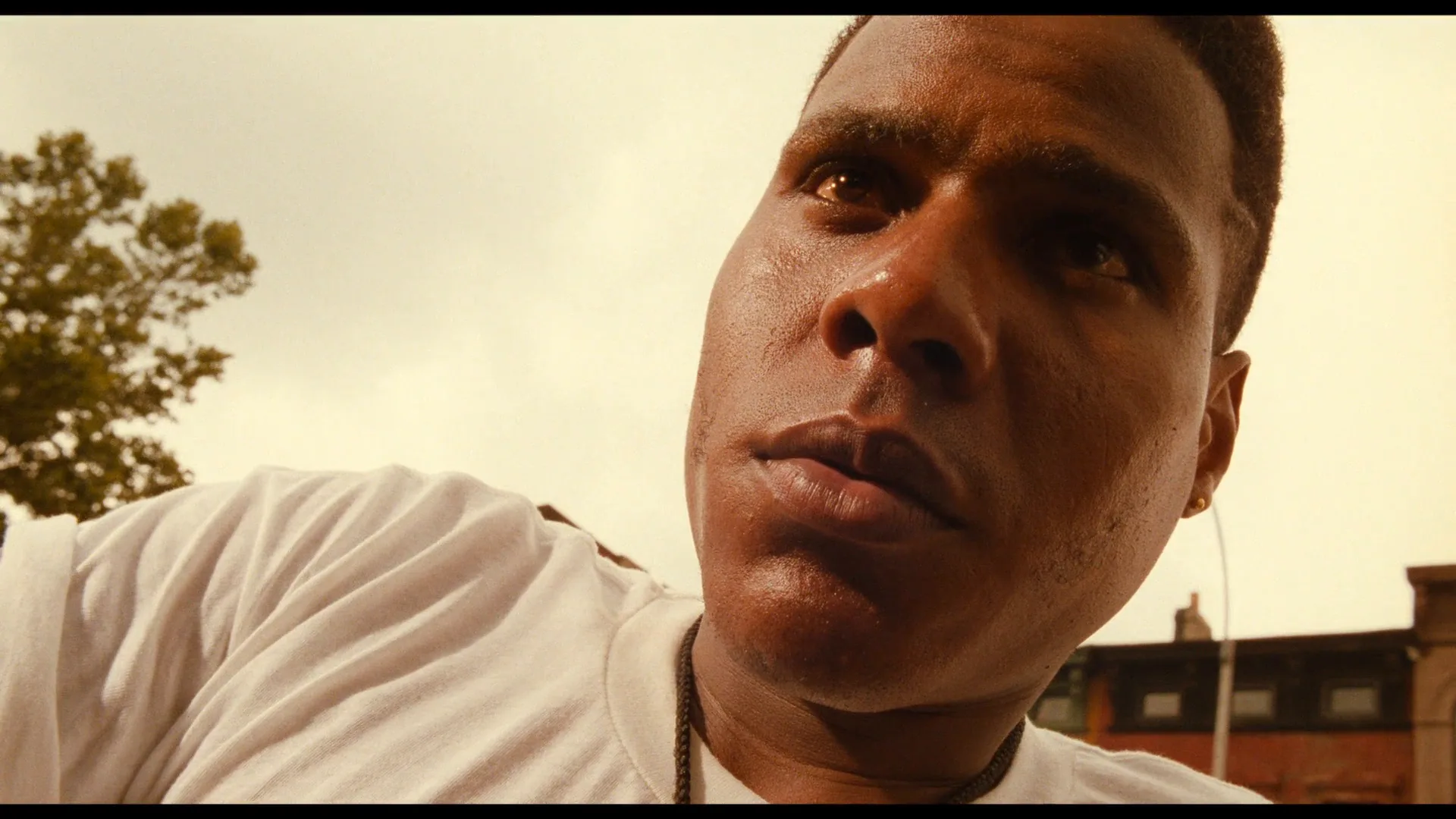Dutch Angle in Do the Right Thing (1989)