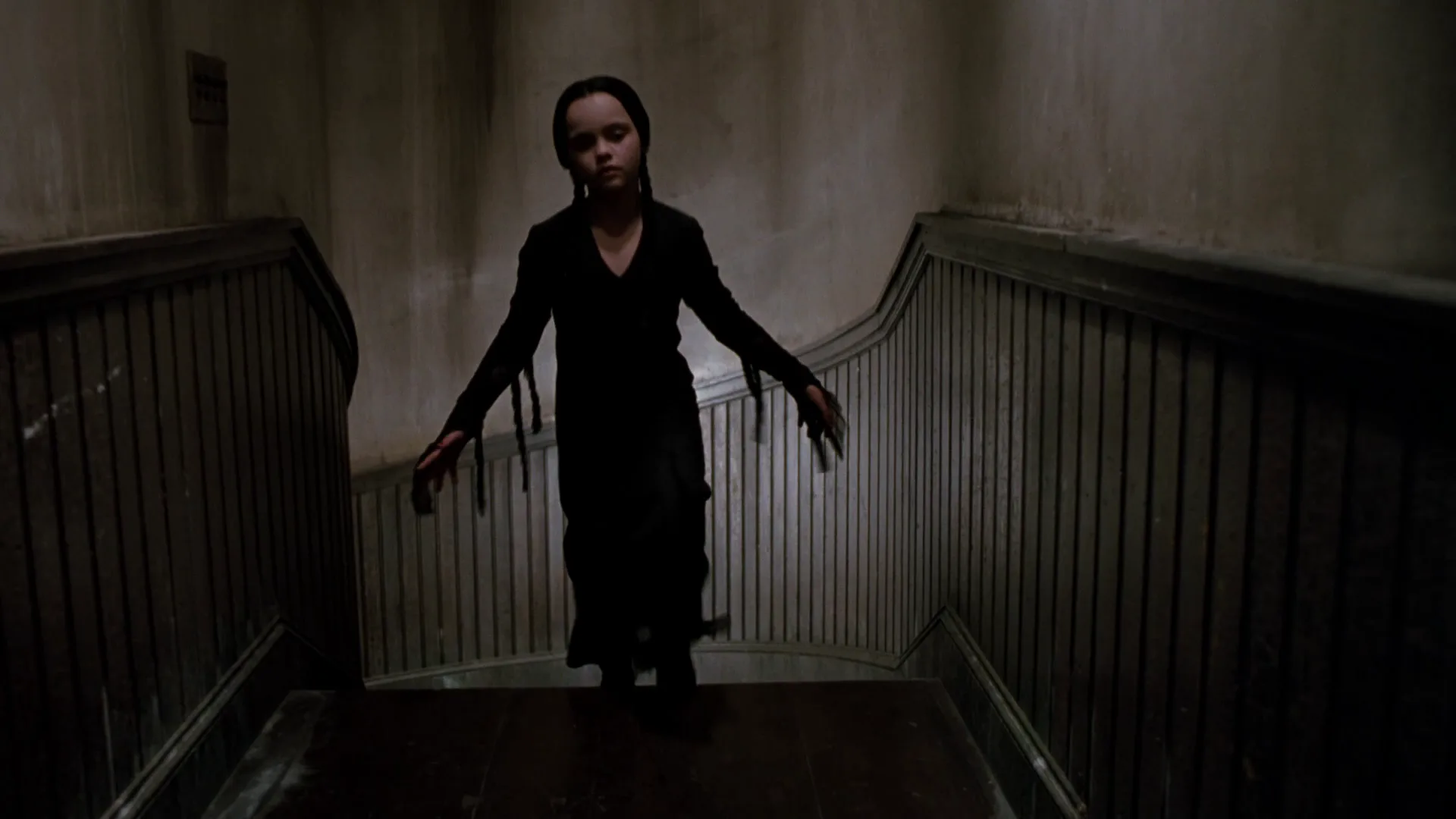 German Expressionism in The Addams Family (1991)