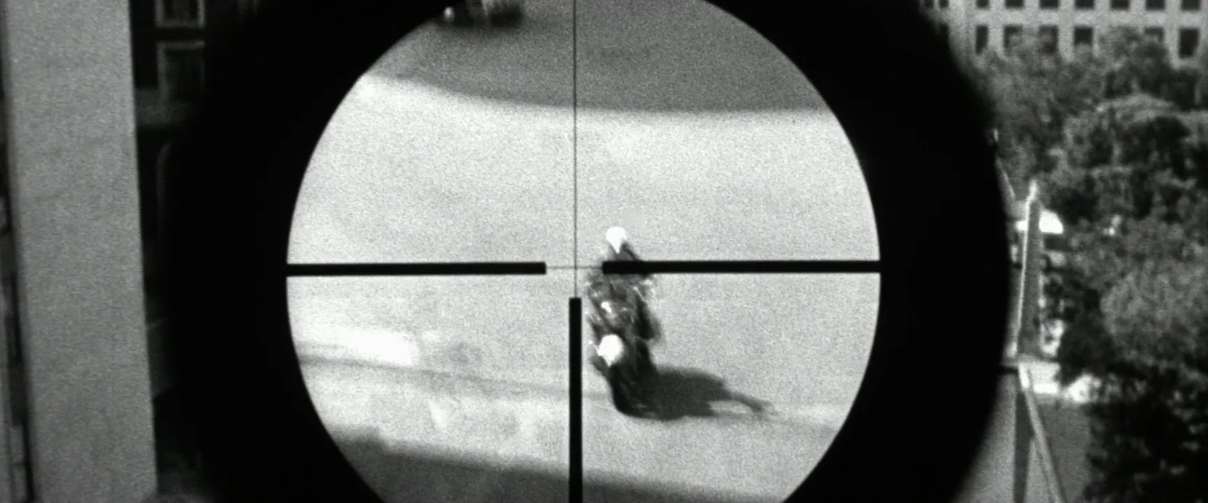 Voyeur Shot in JFK (1991)
