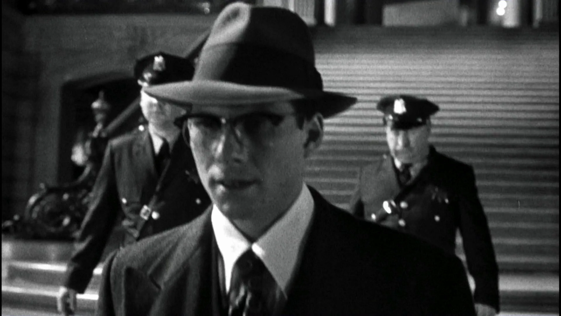 Film Noir in Murder in the First (1995)