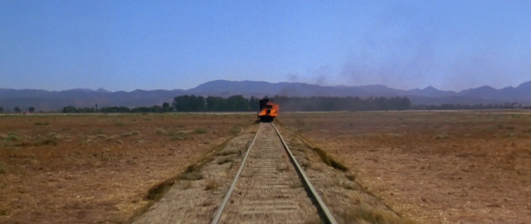Leading Lines in Broken Arrow (1996)