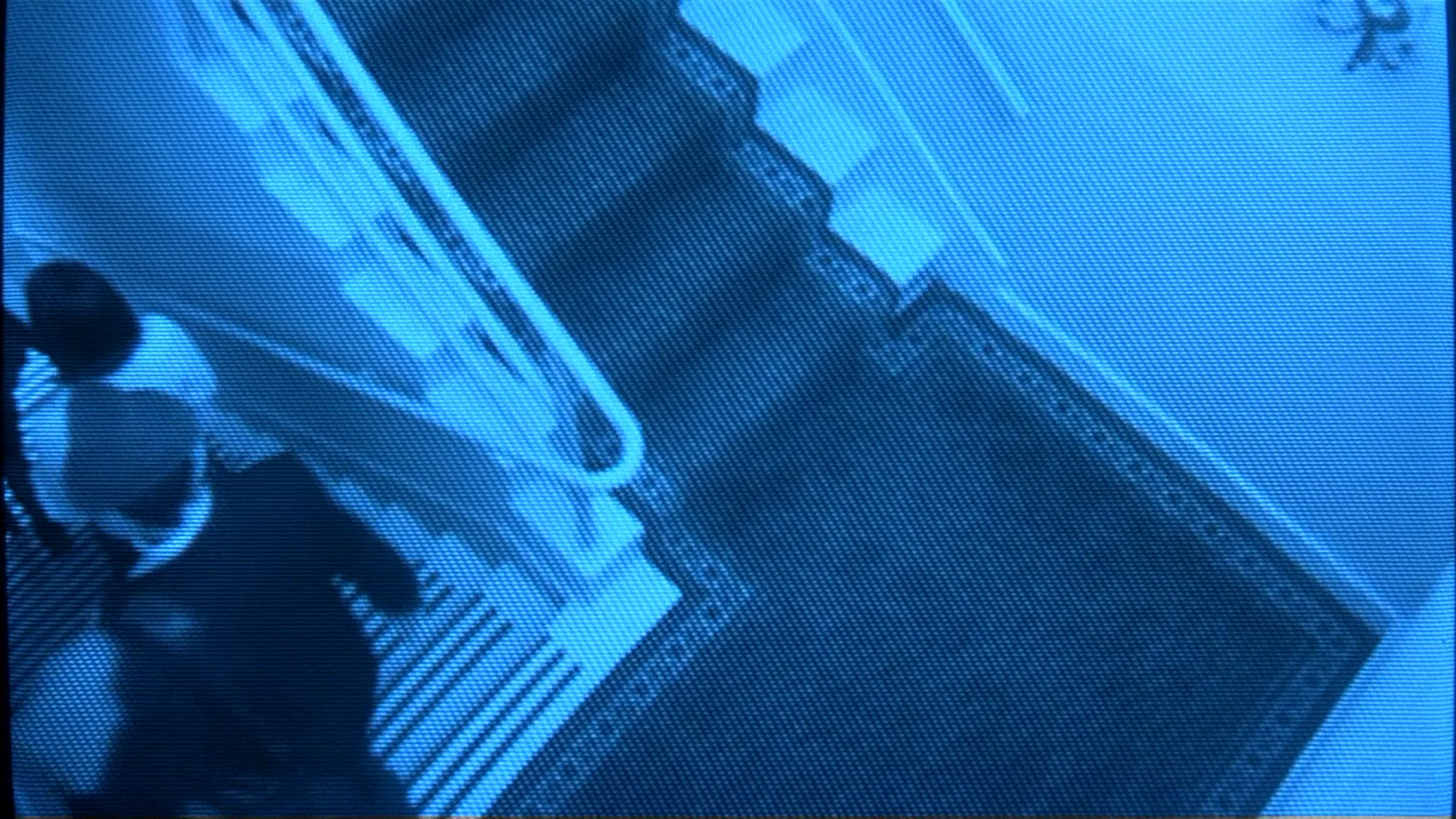 Diagonal Composition in Wag the Dog (1997)
