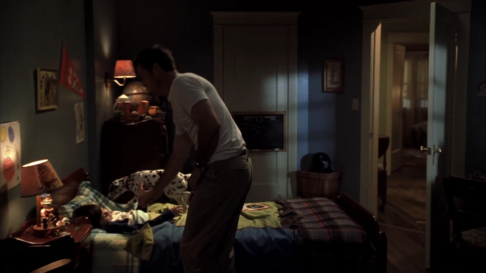 Slasher Film in Frequency (2000)
