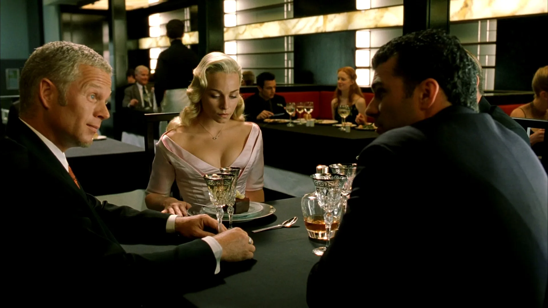 Male Gaze in The Matrix Reloaded (2003)