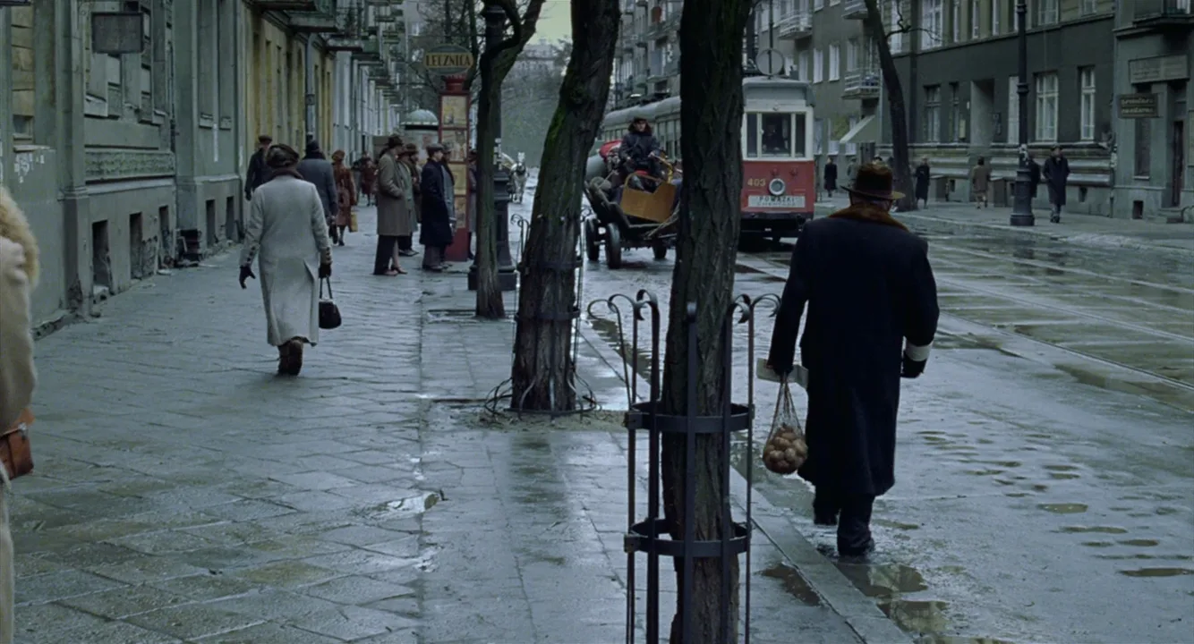 Selective Color in The Pianist (2002)