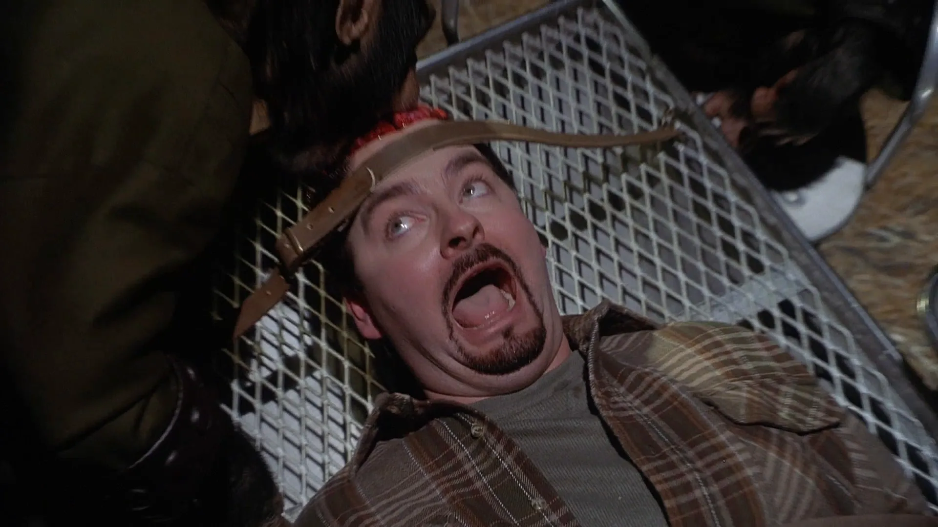 Slapstick Comedy in Jay and Silent Bob Strike Back (2001)