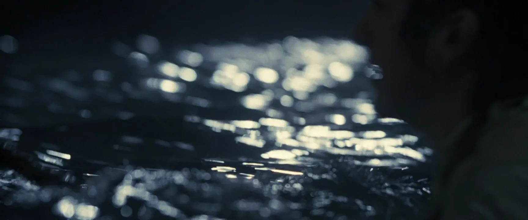 Water Reflection Lighting in Master and Commander: The Far Side of the World (2003)