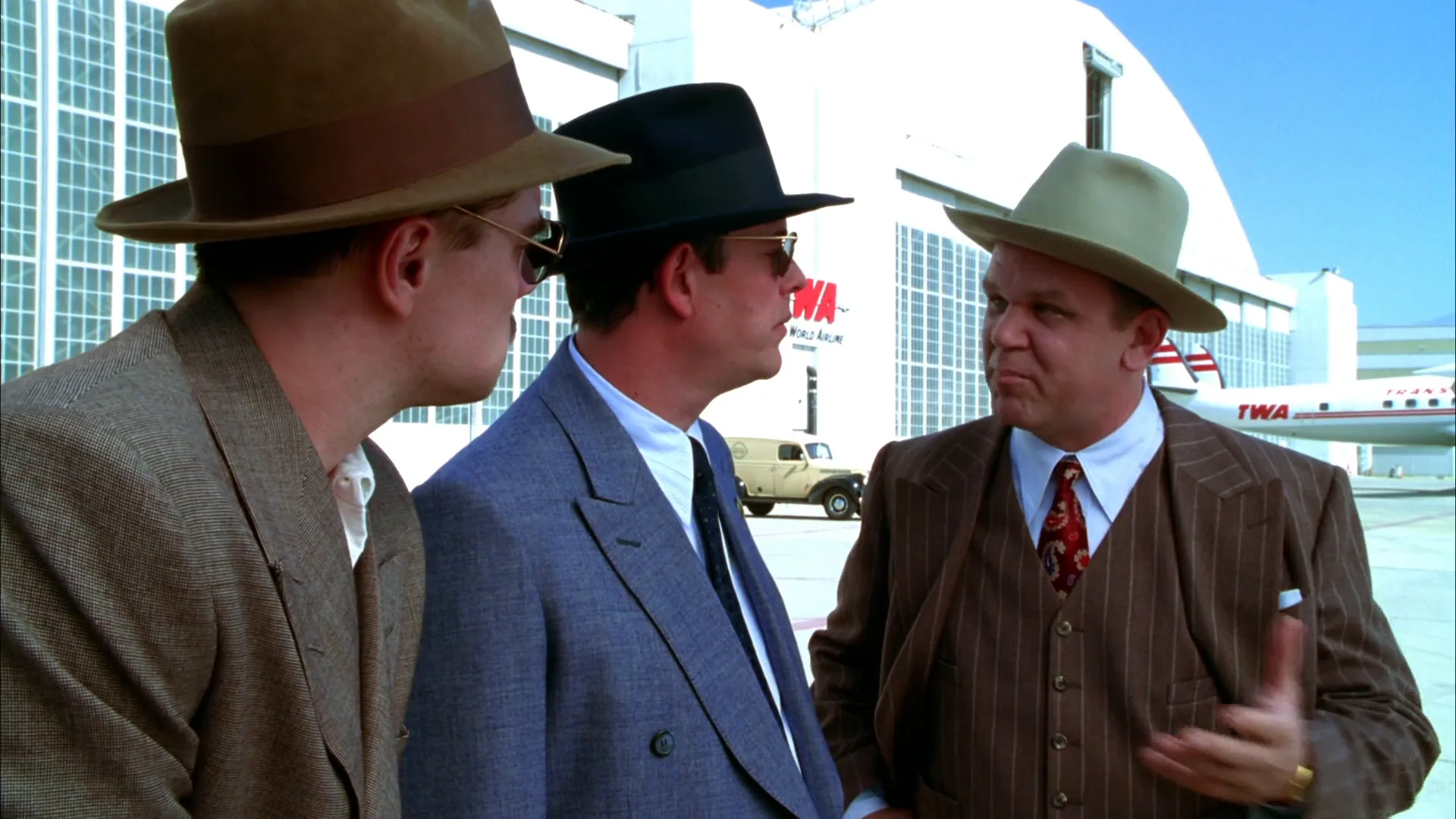 High-Key Lighting in The Aviator (2004)