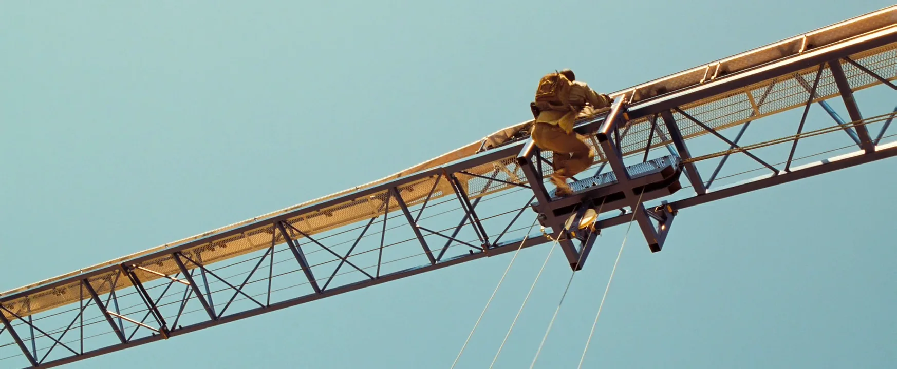 Worm's-Eye View in Casino Royale (2006)