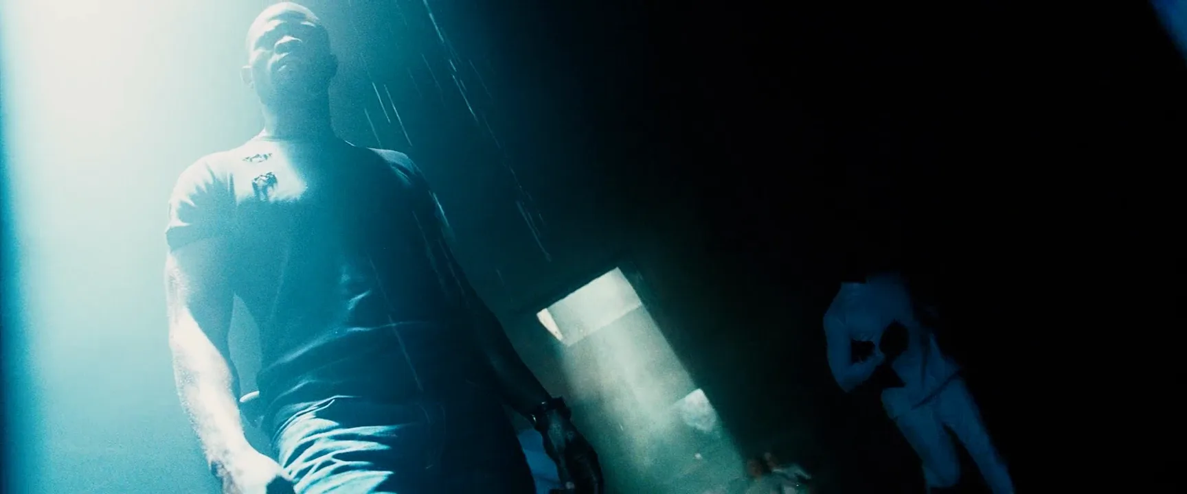Haze in The Island (2005)