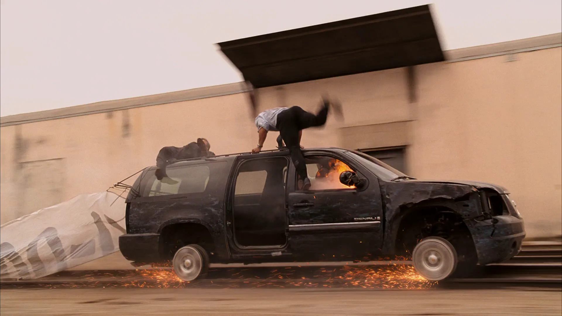 Stunt Performer in Get Smart (2008)