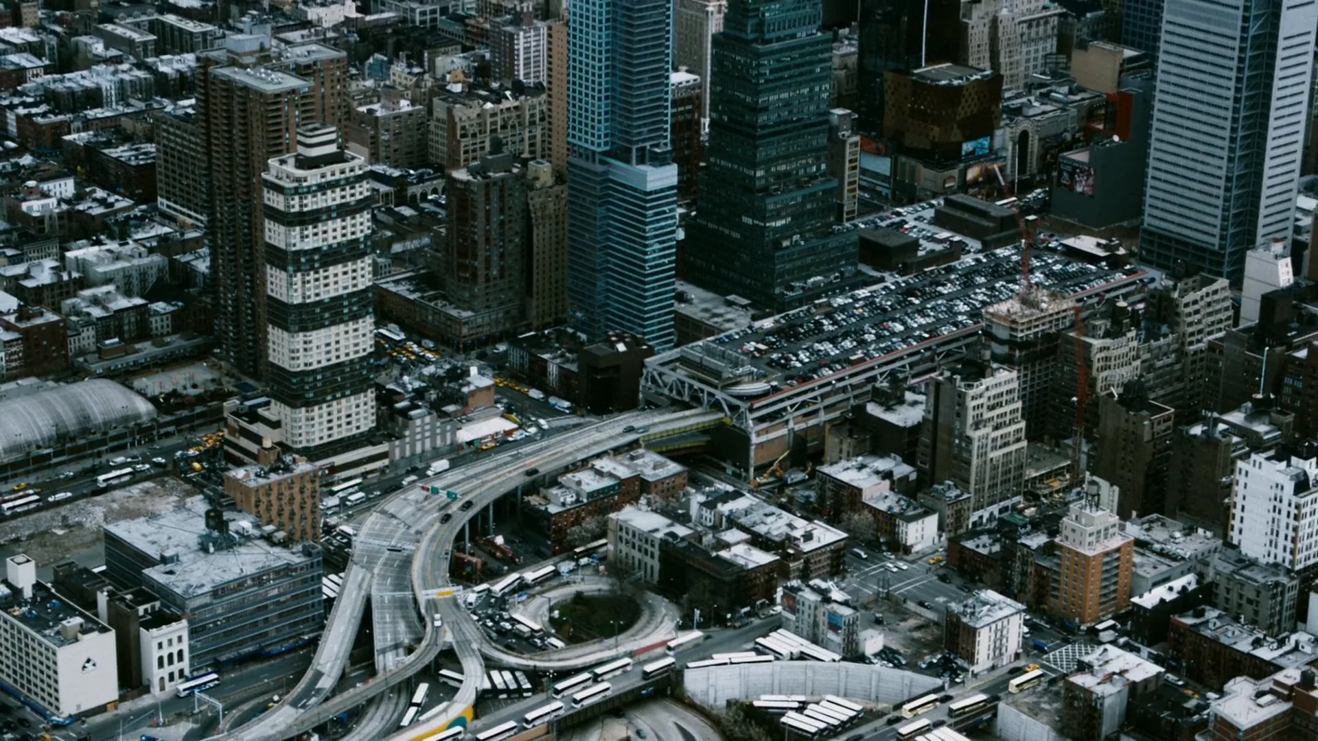 Aerial Shot in The Bourne Ultimatum (2007)