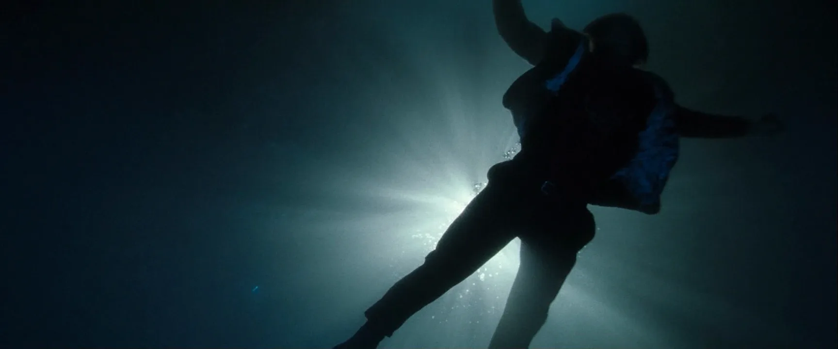 Underwater Shot in 1408 (2007)