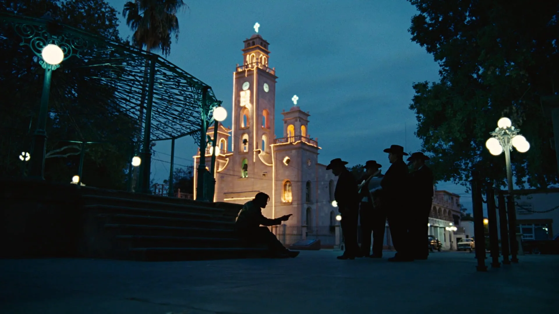 Practical Lighting in No Country for Old Men (2007)