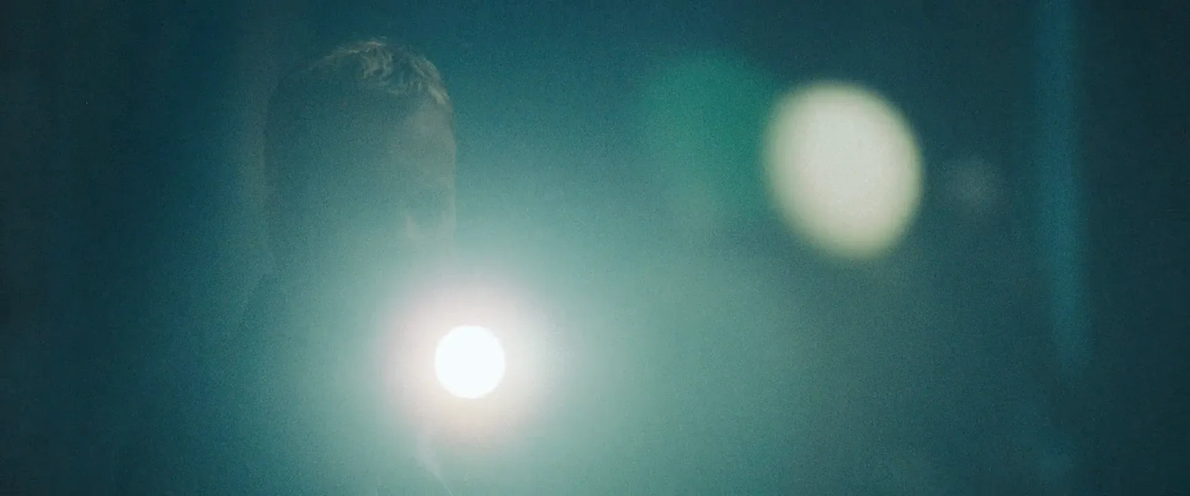 Lens Filter in Mirrors (2008)