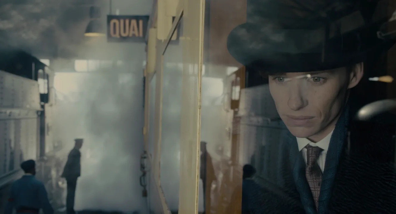 Split Diopter in The Danish Girl (2015)