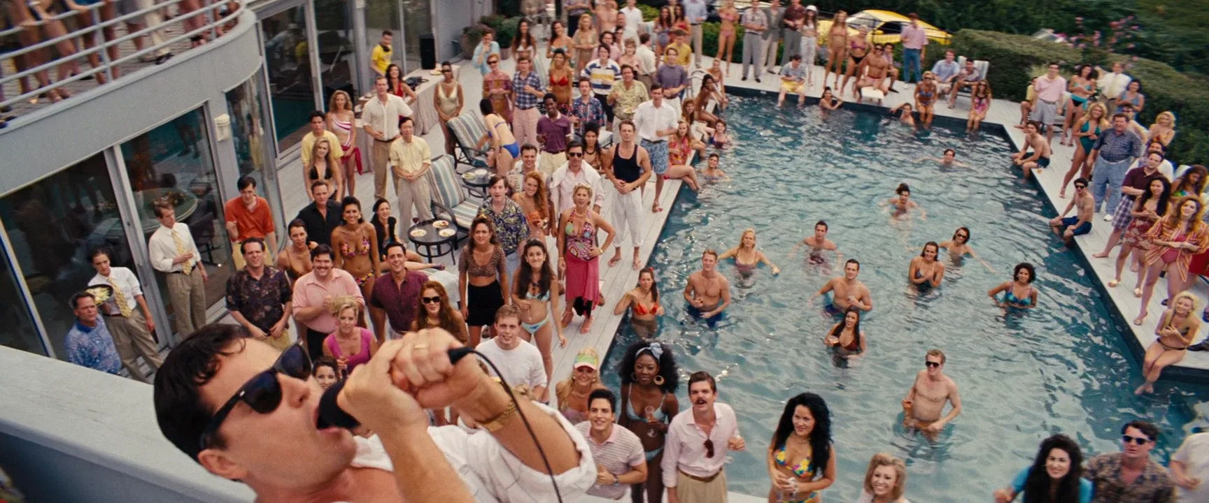 High Angle Shot in The Wolf of Wall Street (2013)