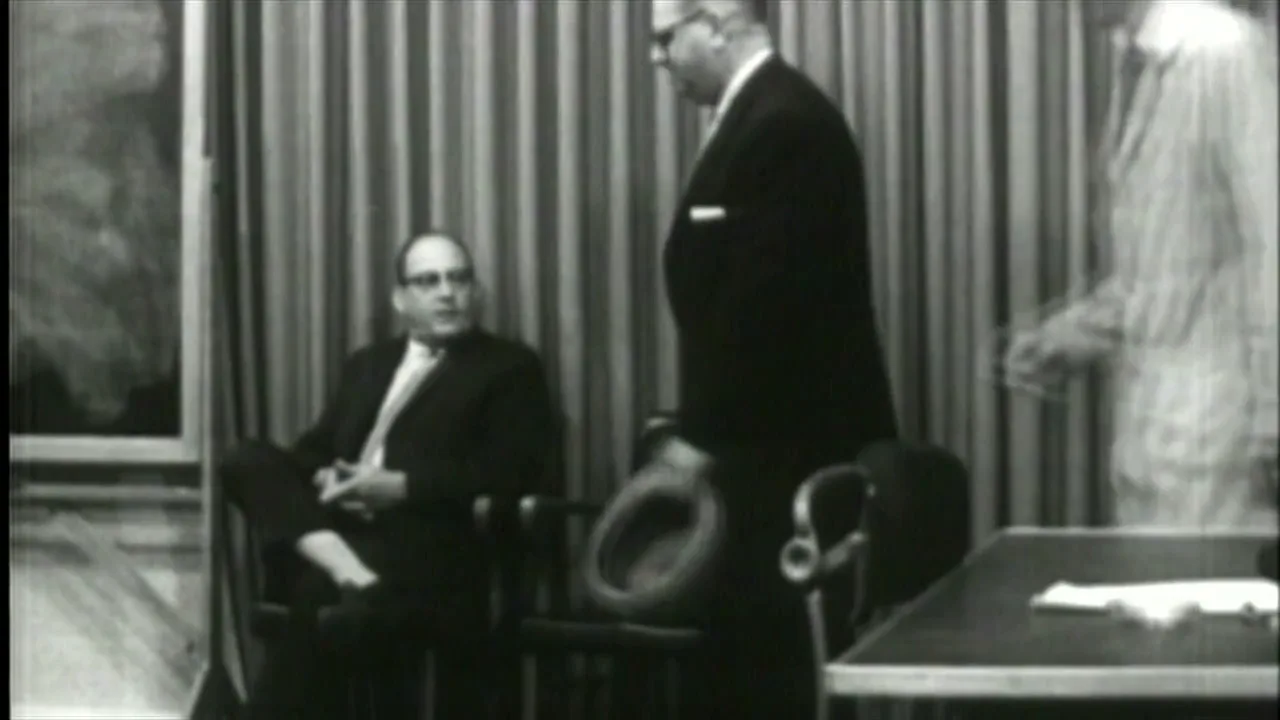 Stop Trick in Enron: The Smartest Guys in the Room (2005)