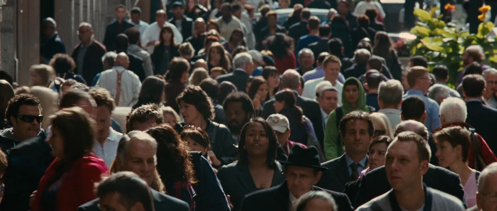 Telephoto Lens in Wall Street: Money Never Sleeps (2010)