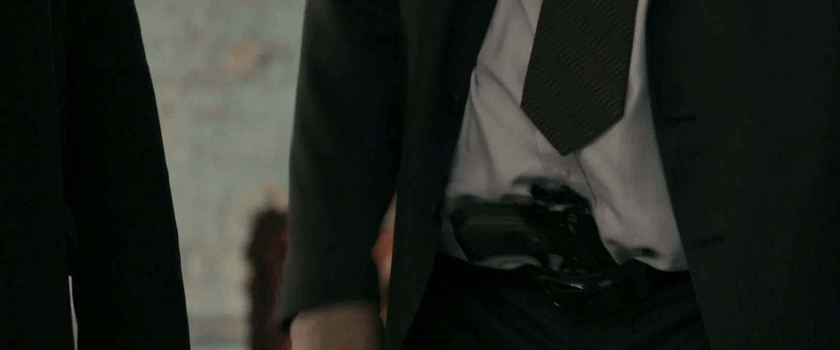 Hip-Level Shot in RocknRolla (2008)