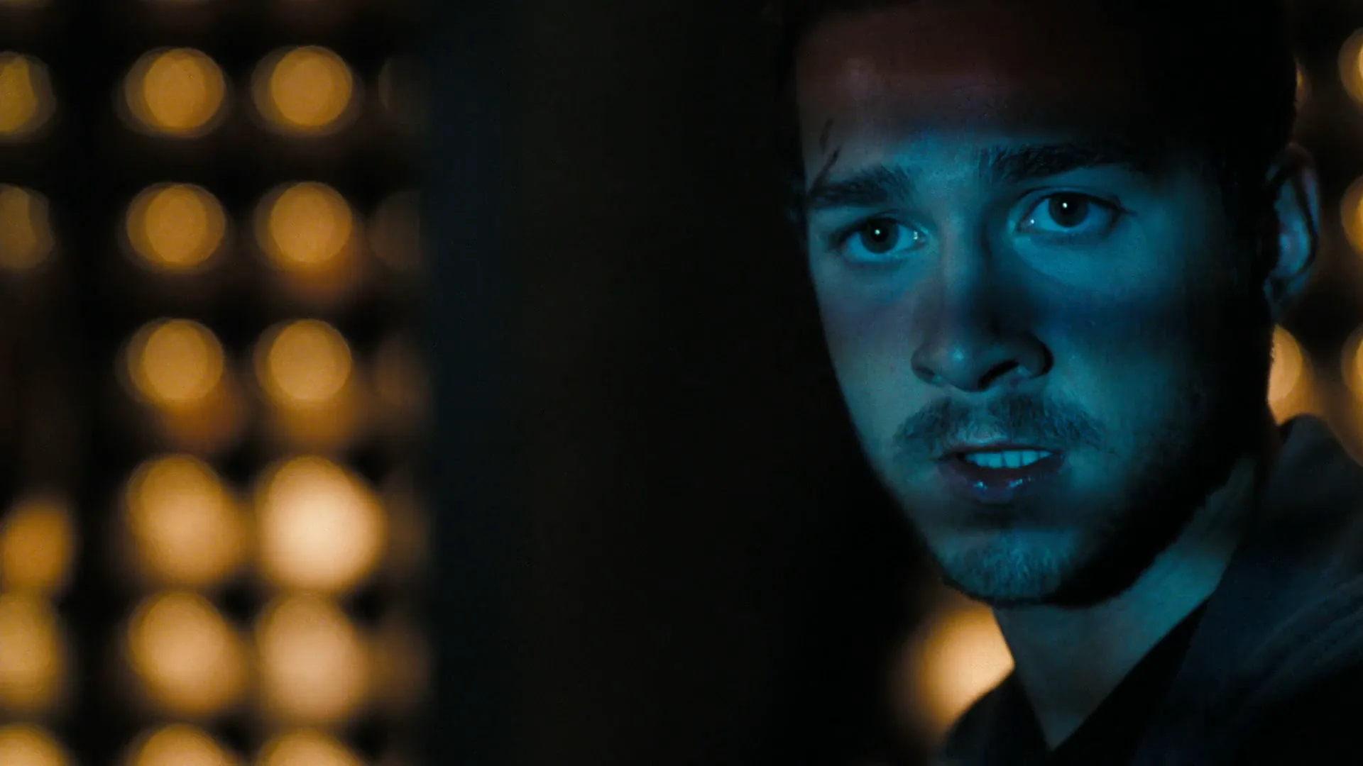 Color Temperature in Eagle Eye (2008)