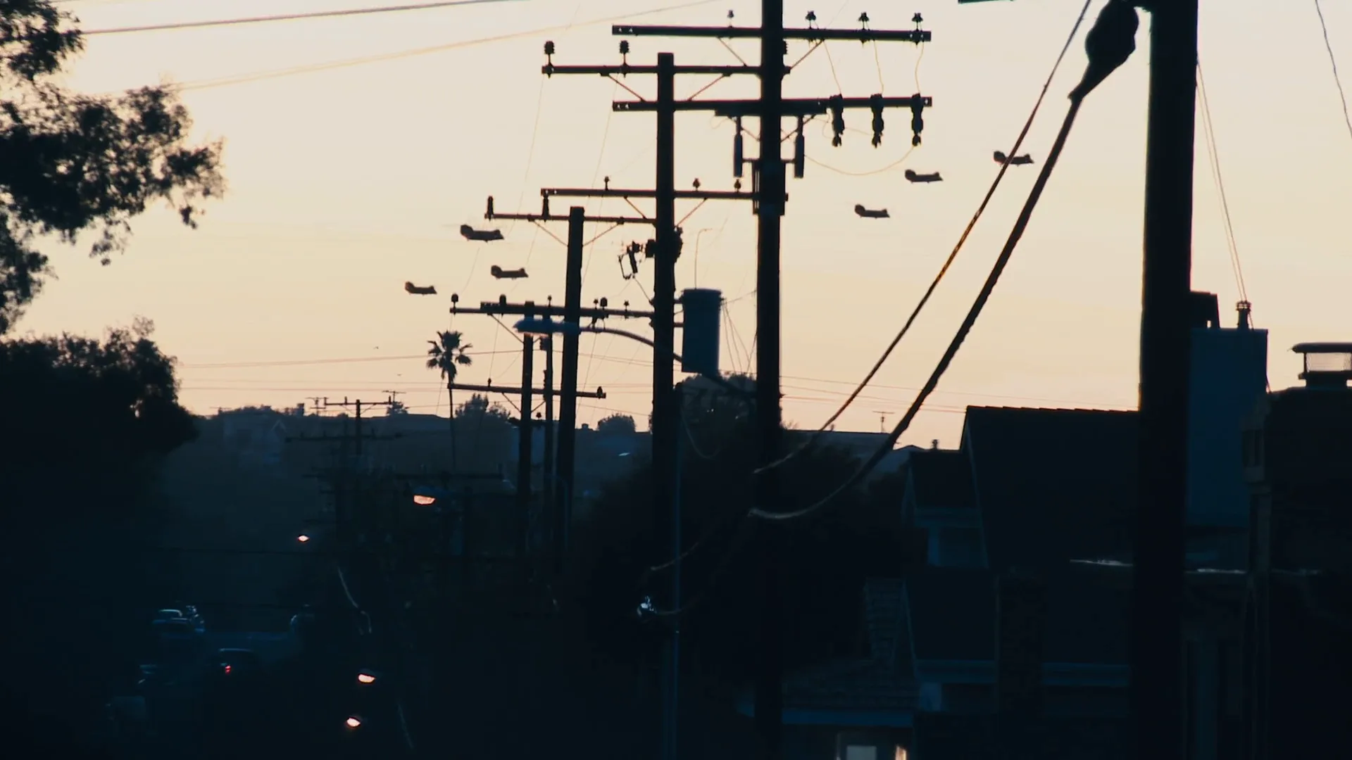 Telephoto Lens in Battle: Los Angeles (2011)