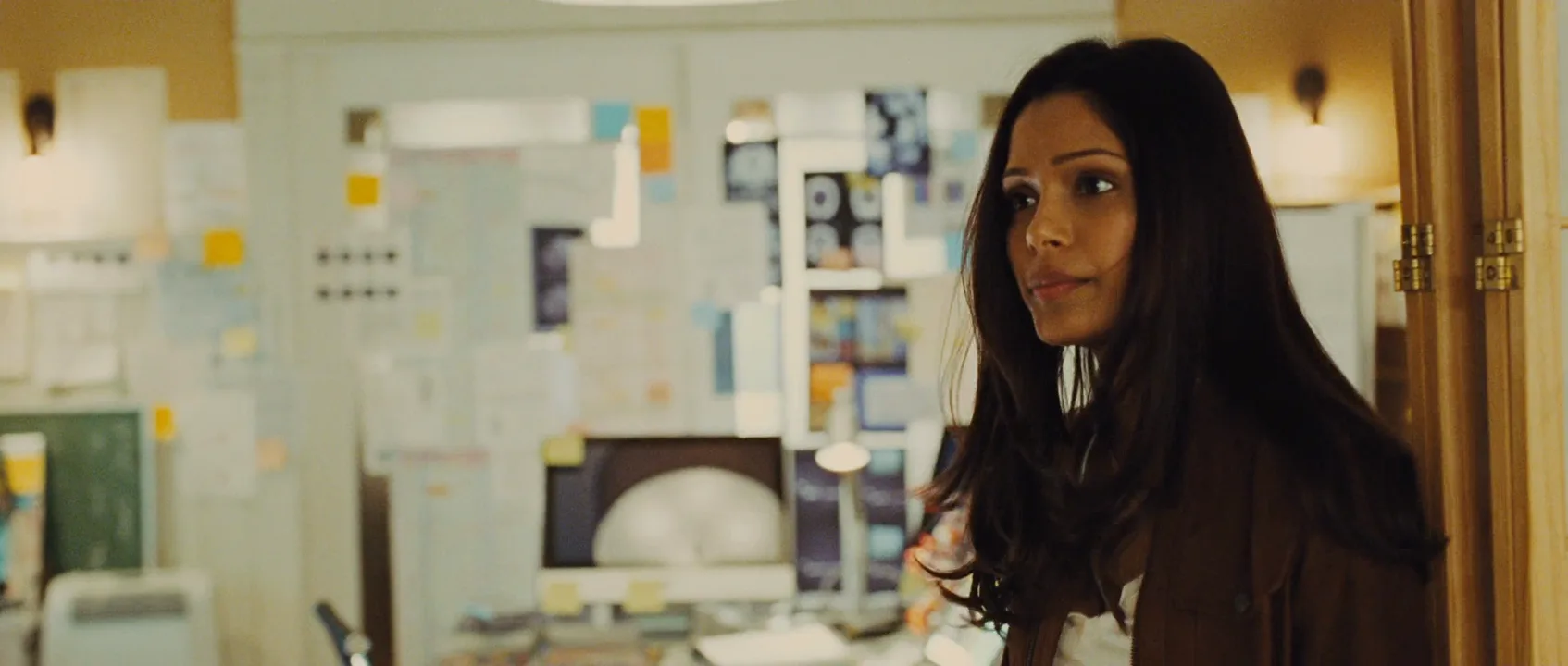 Normal Lens in Rise of the Planet of the Apes (2011)