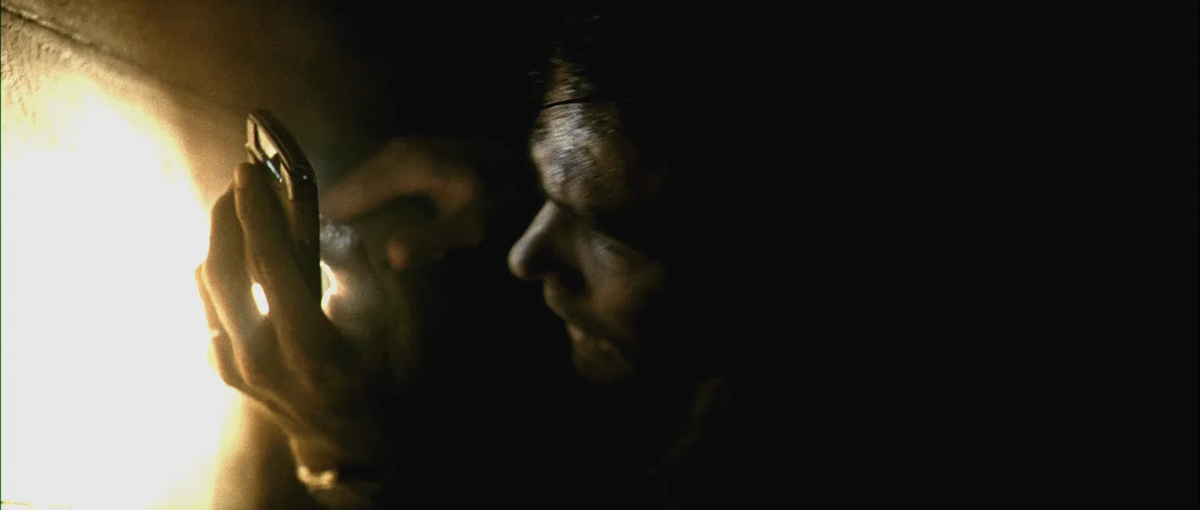 Chiaroscuro in Buried (2010)