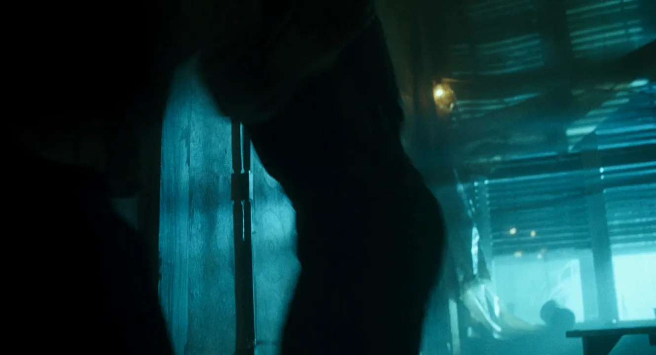 Water Reflection Lighting in A Good Day to Die Hard (2013)