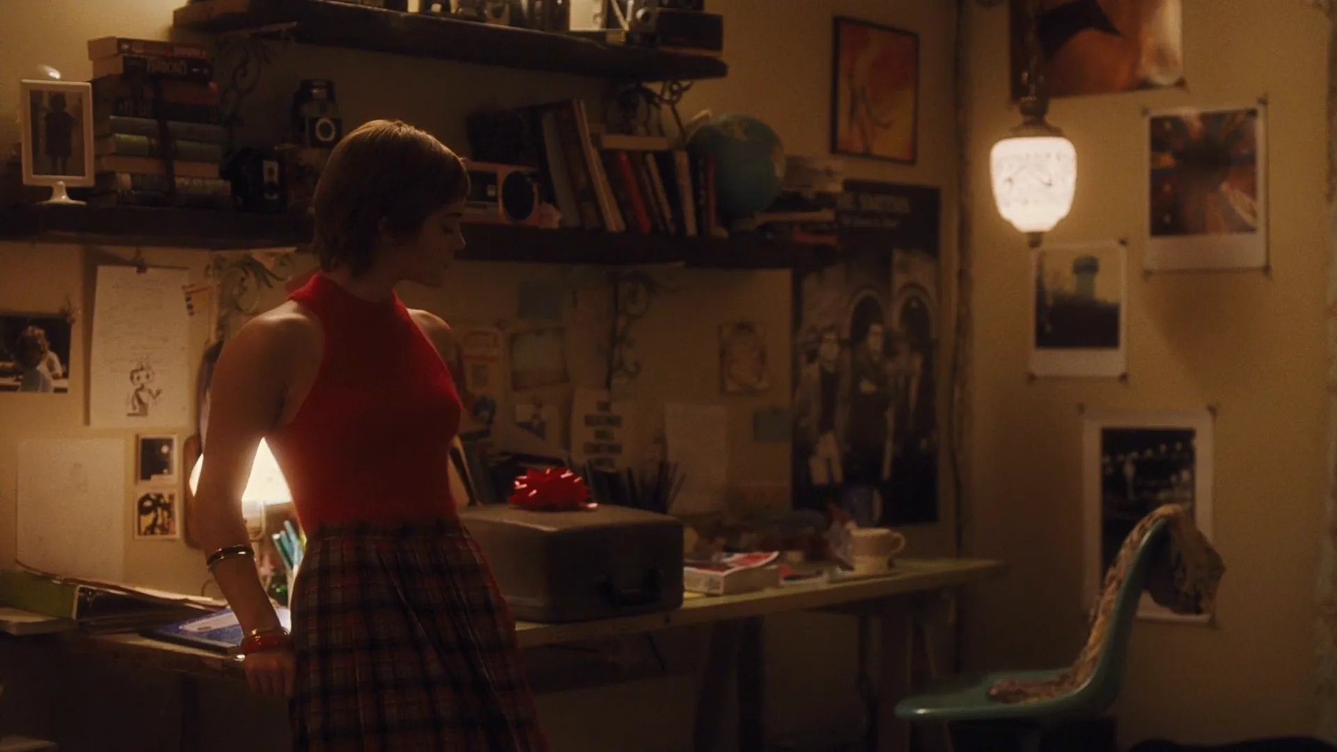 Set Dressing in The Perks of Being a Wallflower (2012)