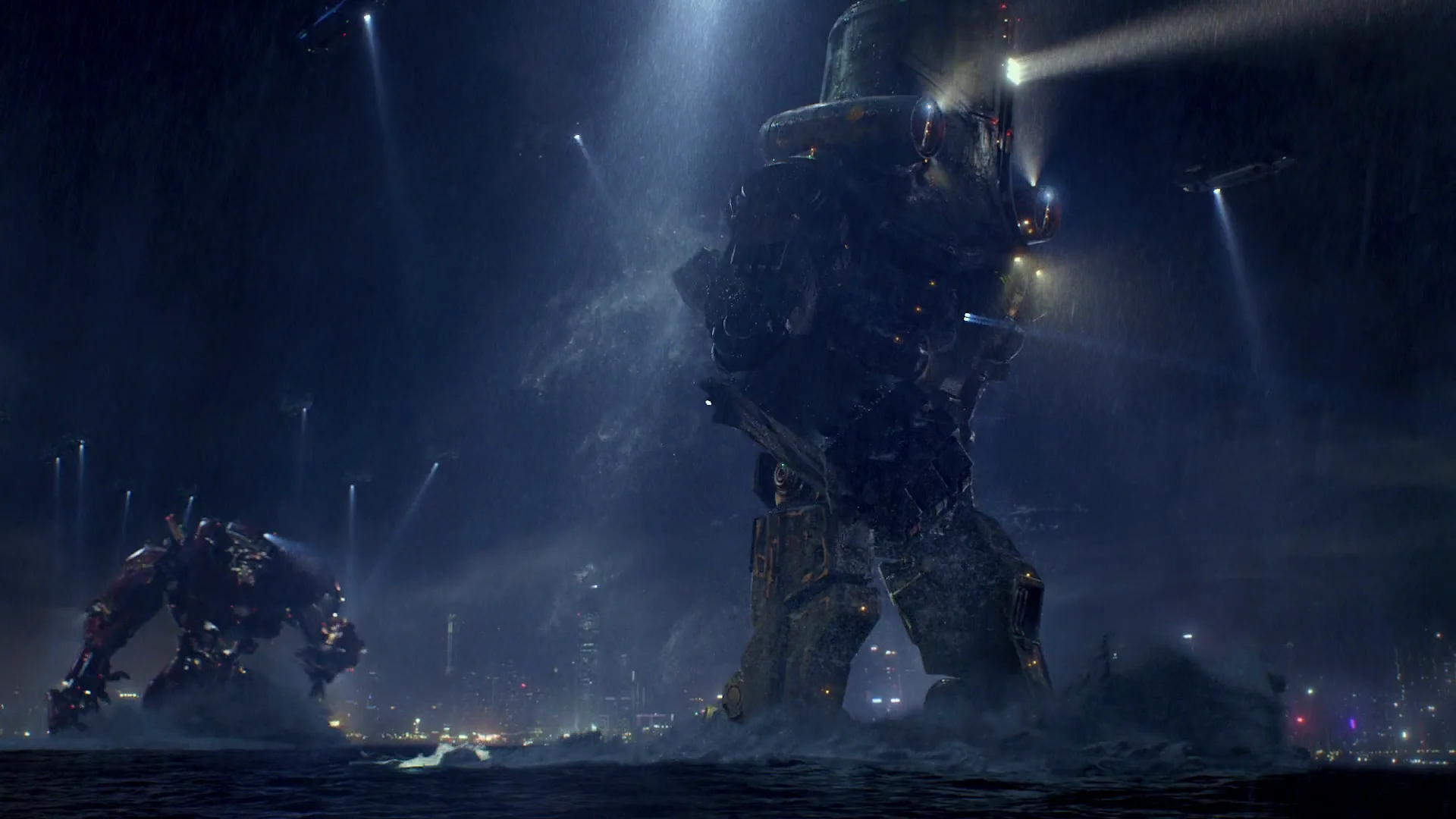 Homage in Pacific Rim (2013)