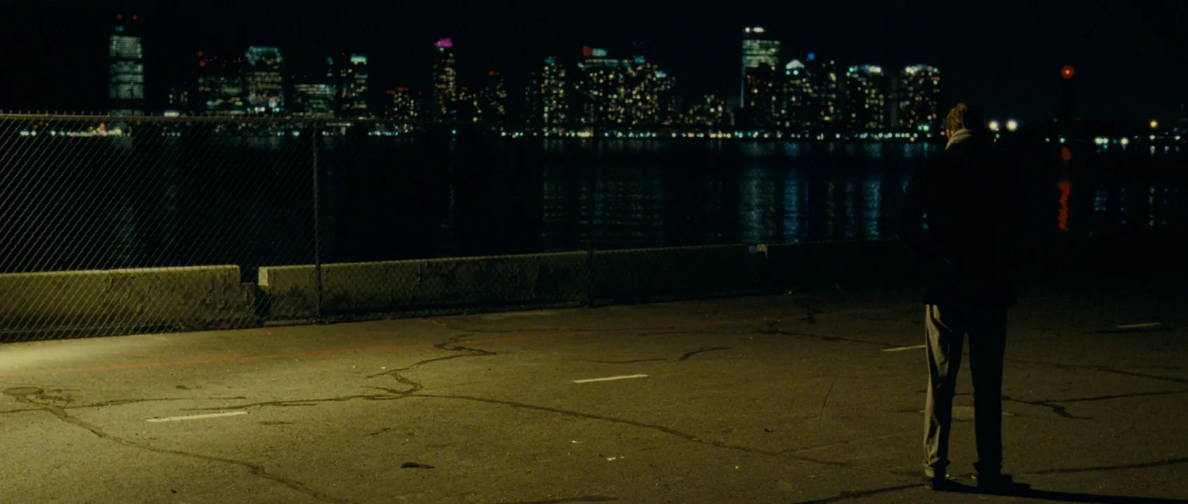 Long Shot (Wide Shot) in Shame (2011)