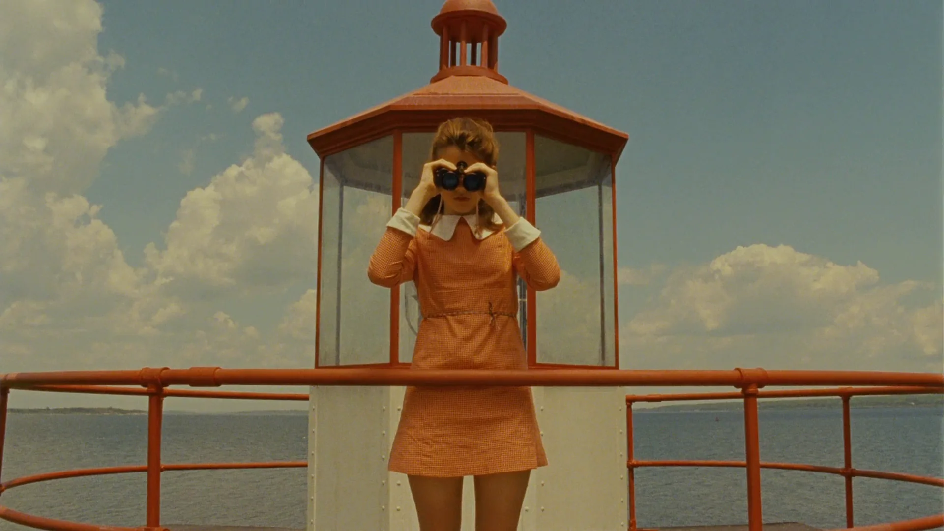 Medium Long Shot in Moonrise Kingdom (2012)